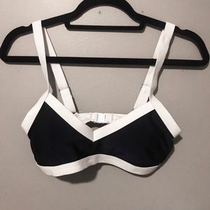 Madewell swimsuit top- never worn.